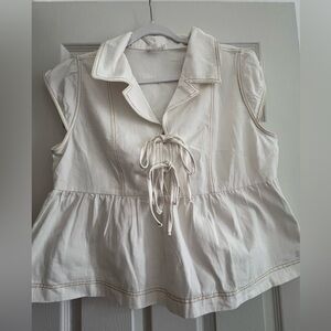 Stylish White Sleeveless Top